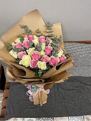 Pembe ve Beyaz Gl Buketi